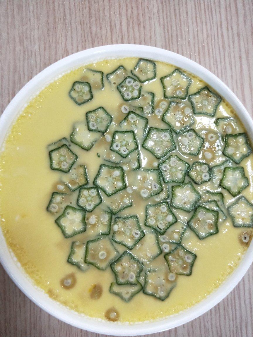 秋葵鸡蛋羹