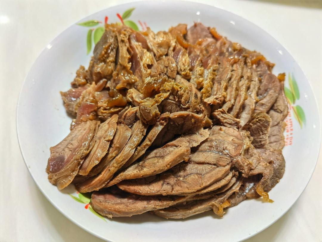 卤牛肉