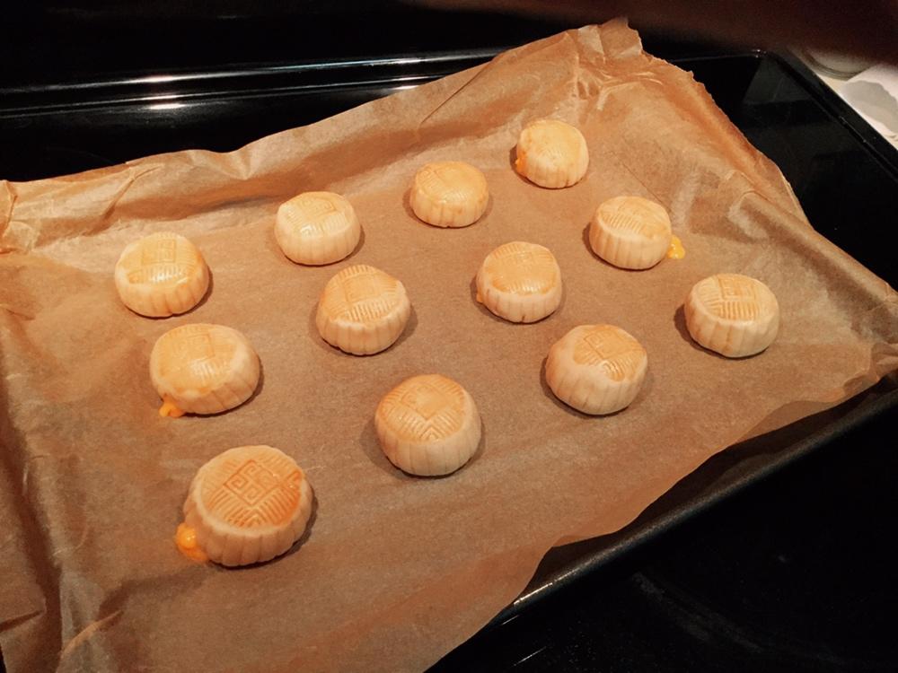 流心奶黄月饼（无吉士粉/转化糖浆版本）【曼食慢语】