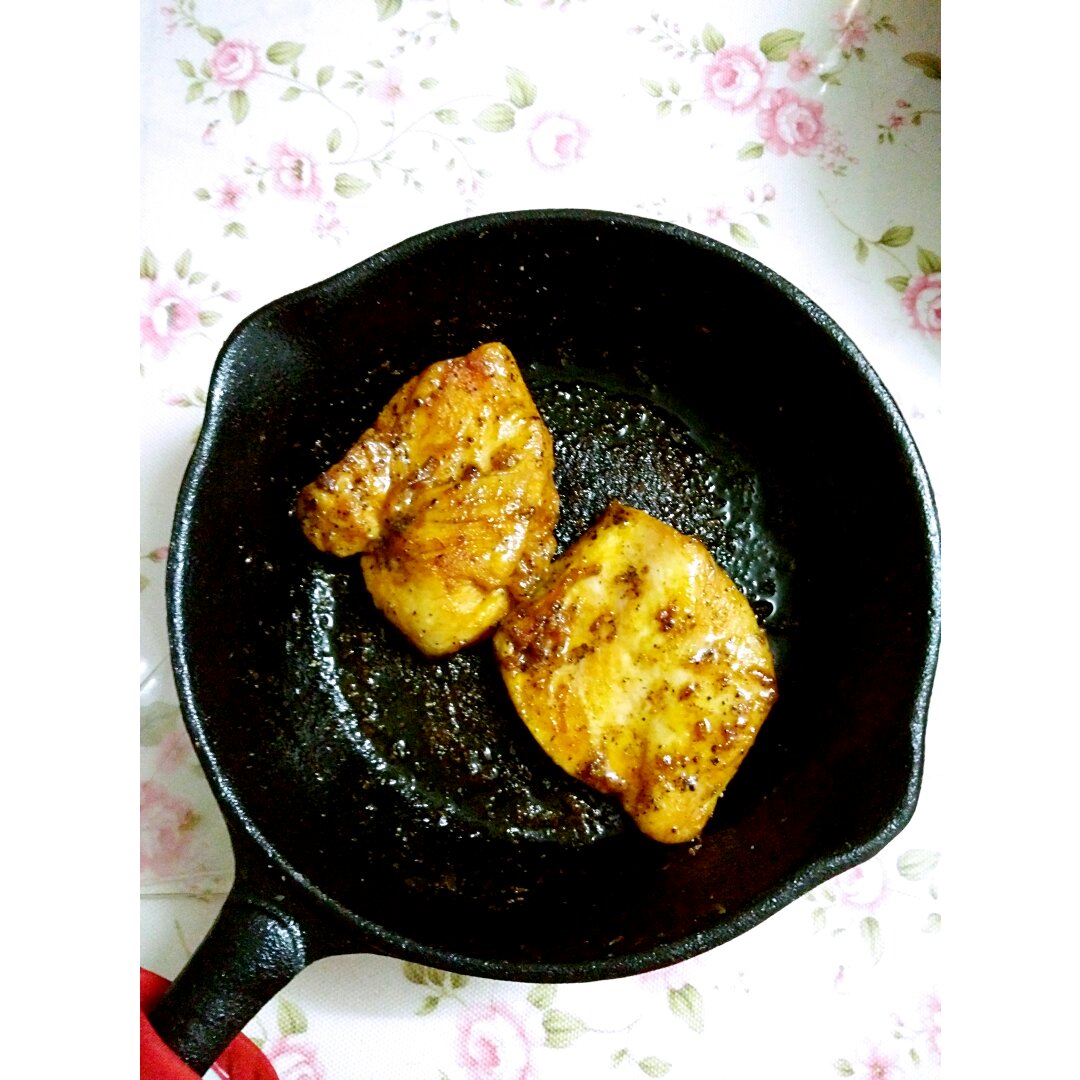 嫩煎鸡胸