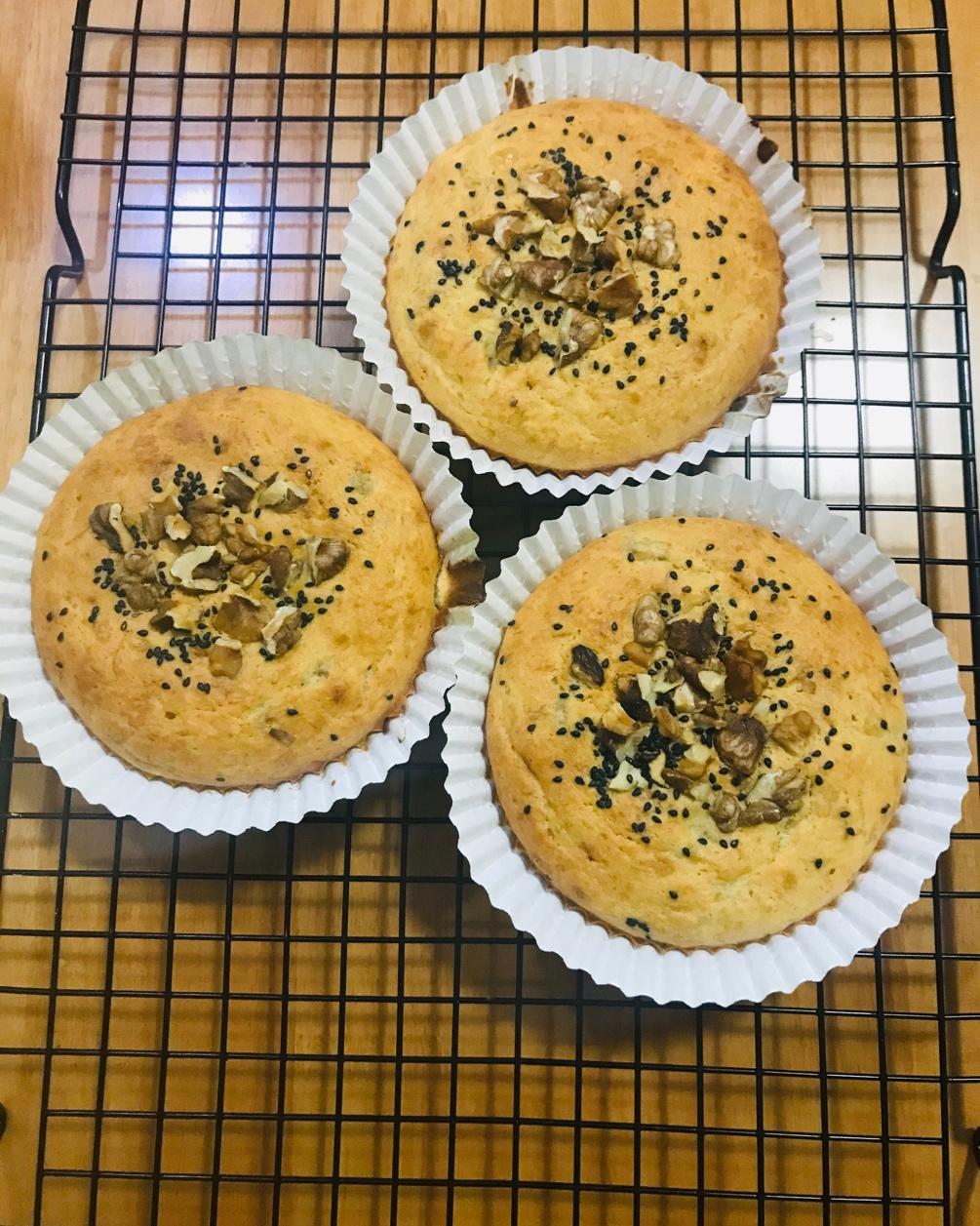 最最最简单                             最最最方便  最最最香浓的香蕉马芬蛋糕