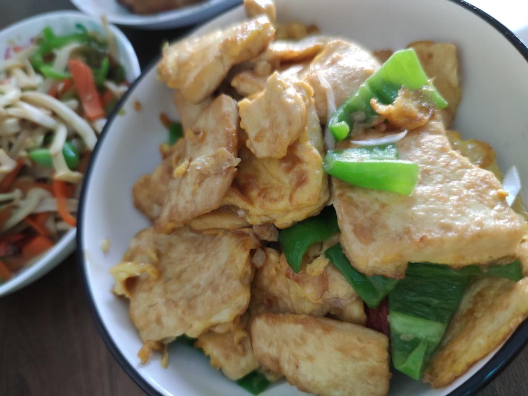 无敌诱人巨下饭鸡蛋抱豆腐