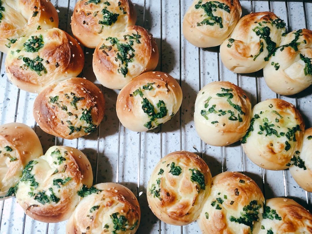 松软可爱，香葱泡泡包