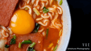 满足食欲的深夜秘密 森系浓香泡面