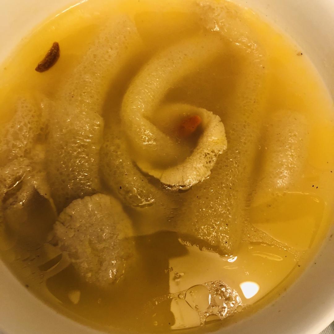 竹荪炖鸡汤