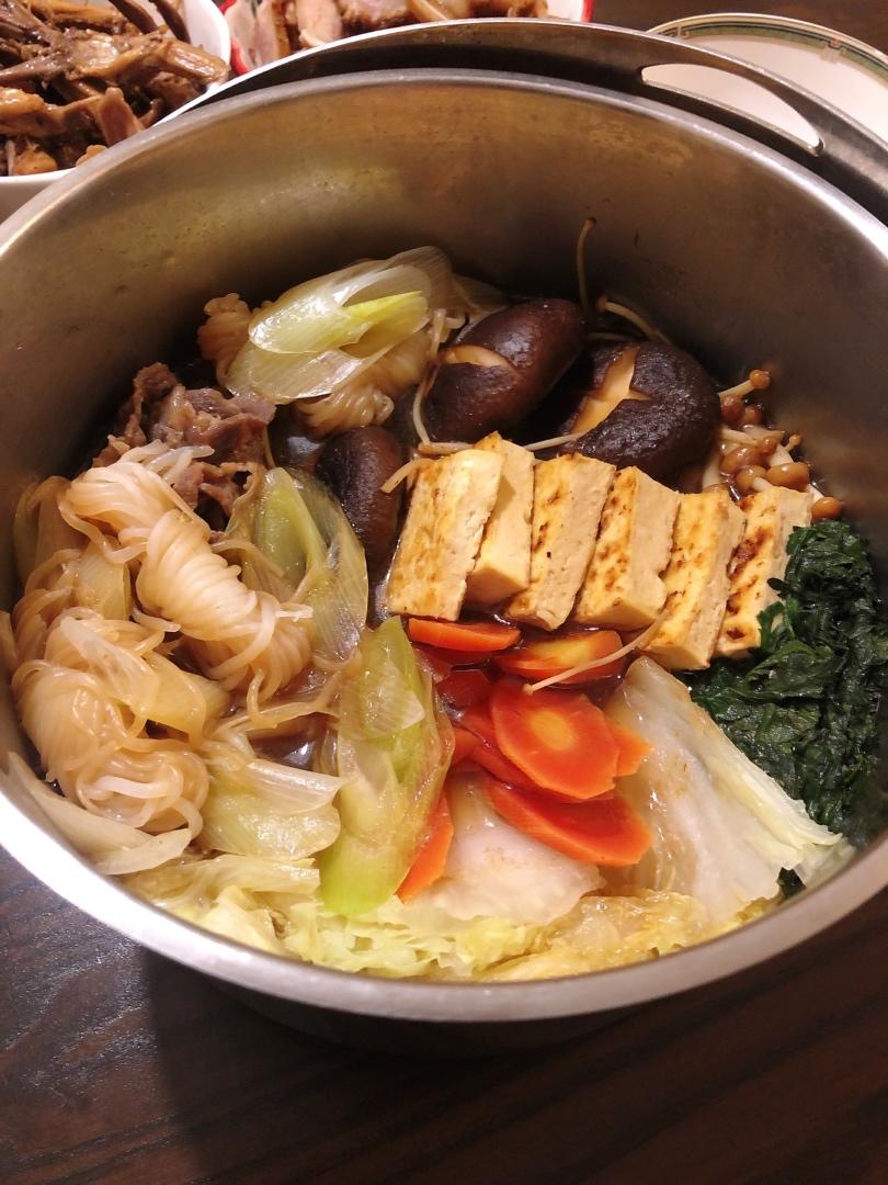 寿喜烧（日式牛肉火锅）