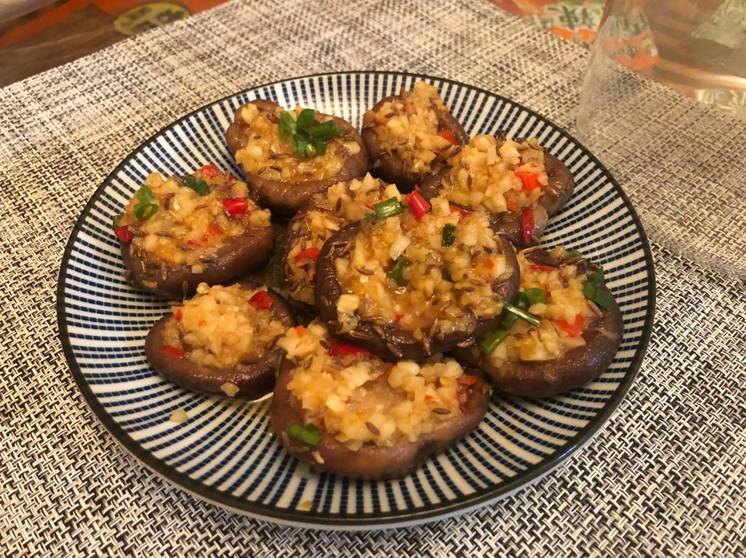 蒜蓉孜然烤香菇