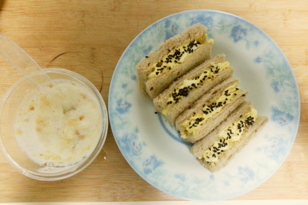 《深夜食堂》鸡蛋三明治