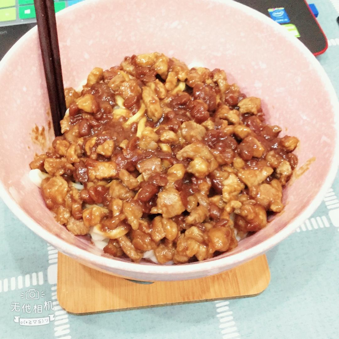 炸酱面（肉酱）