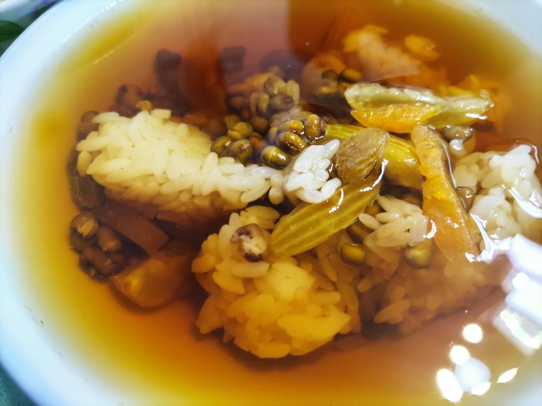 苏式绿豆汤（天然薄荷水+软糯Q弹糯米饭）