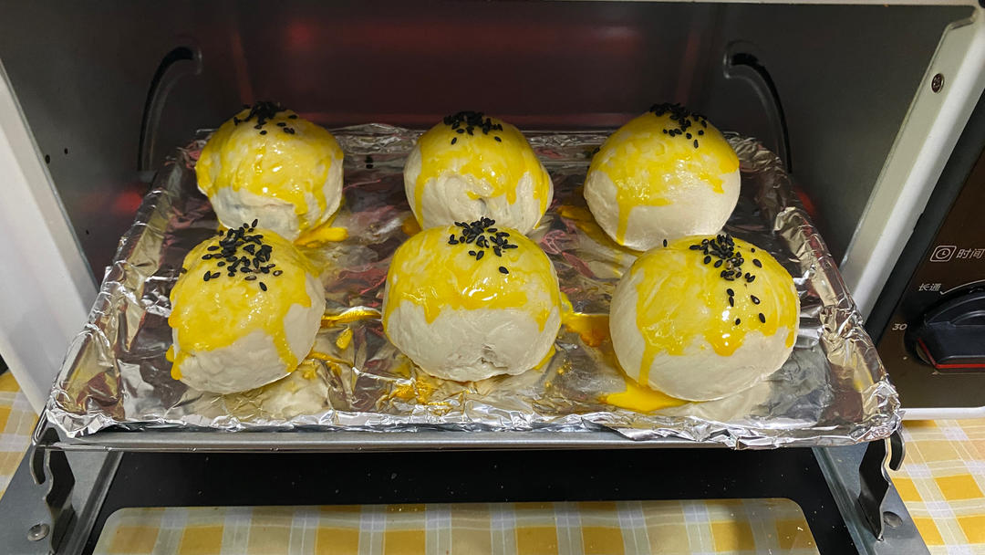 超简单蛋黄酥（手抓饼版）