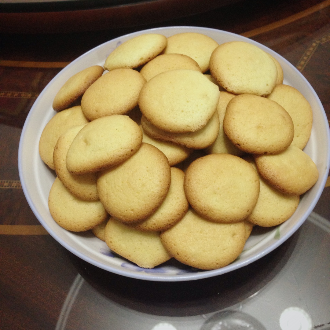 酥脆蛋香小饼干