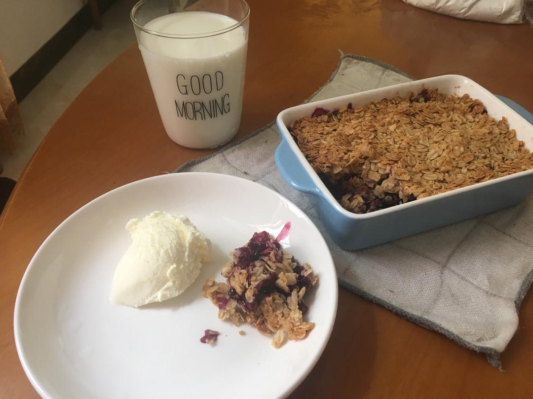 纯素烤蓝莓黑莓燕麦脆 Blueberry&Blackberry Crumble