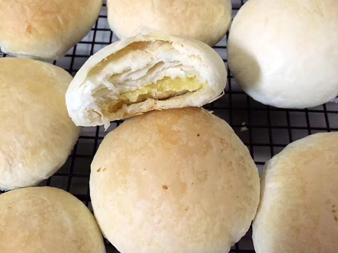 酥皮绿豆饼   酥得掉渣渣