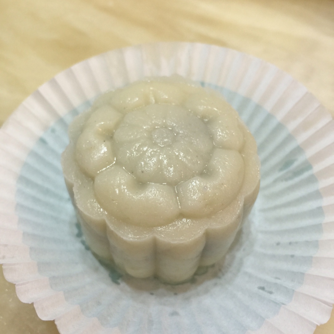 超越香港大班紫薯冰皮月饼