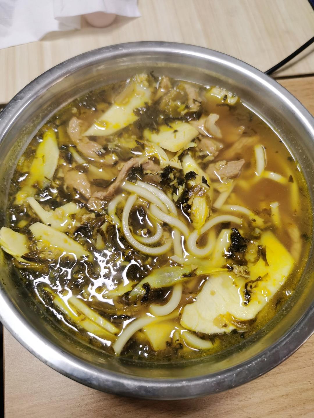娱乐圈顶流都来打卡【片儿川】！一天卖出900万斤，吃过就忘不了