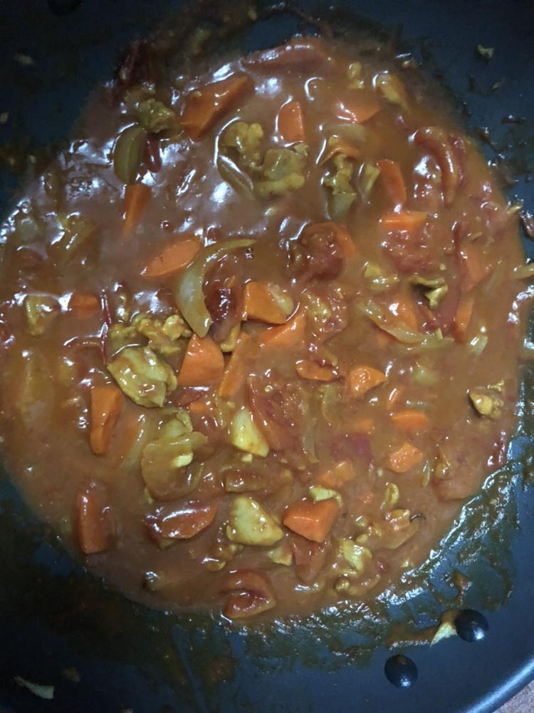 番茄鸡肉咖喱饭