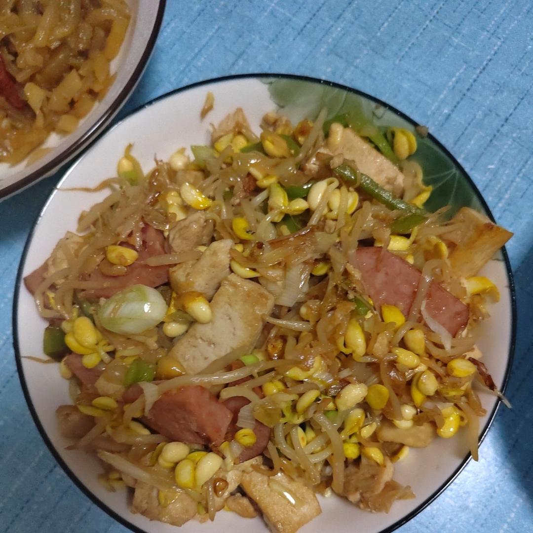 豆芽炒豆腐