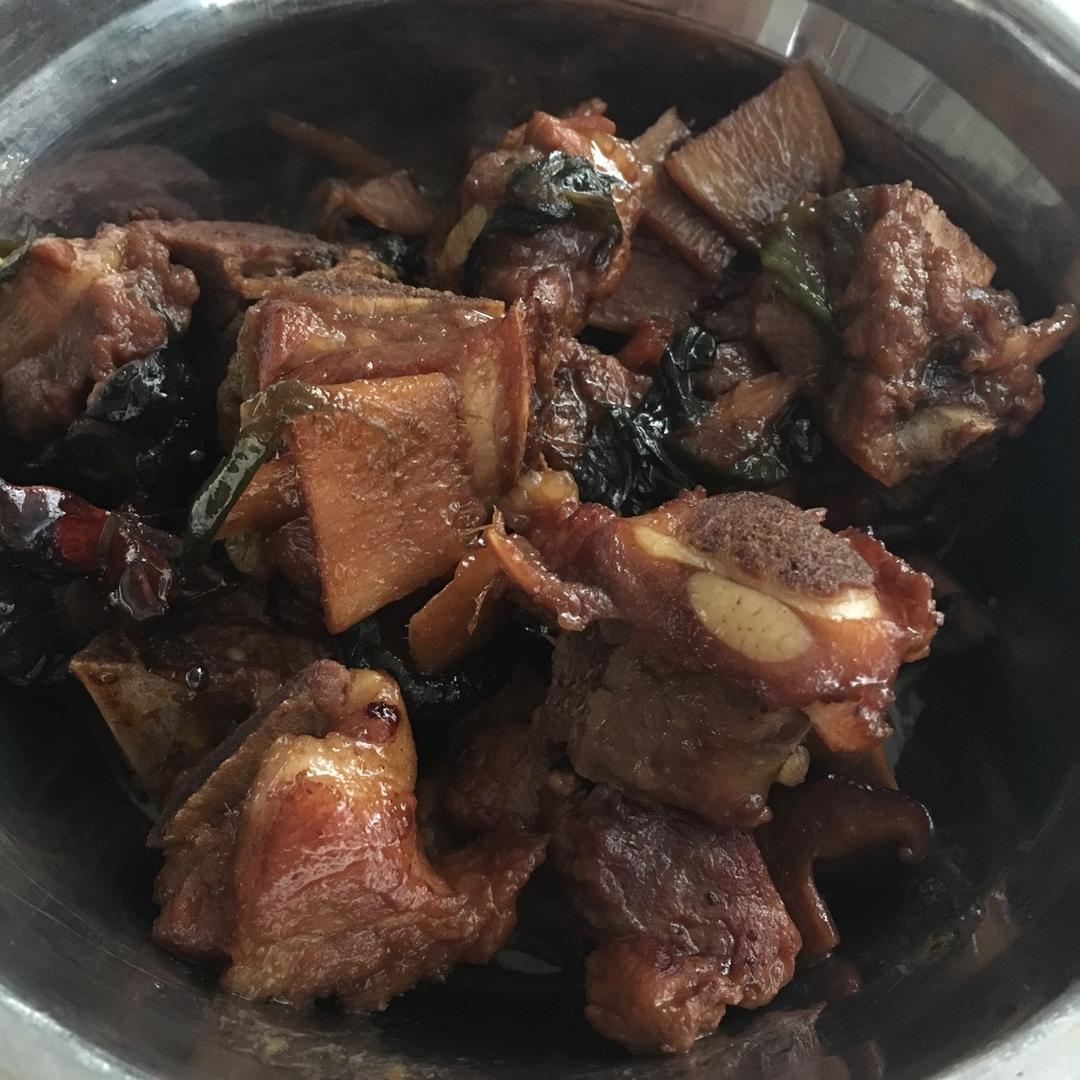 红烧排骨