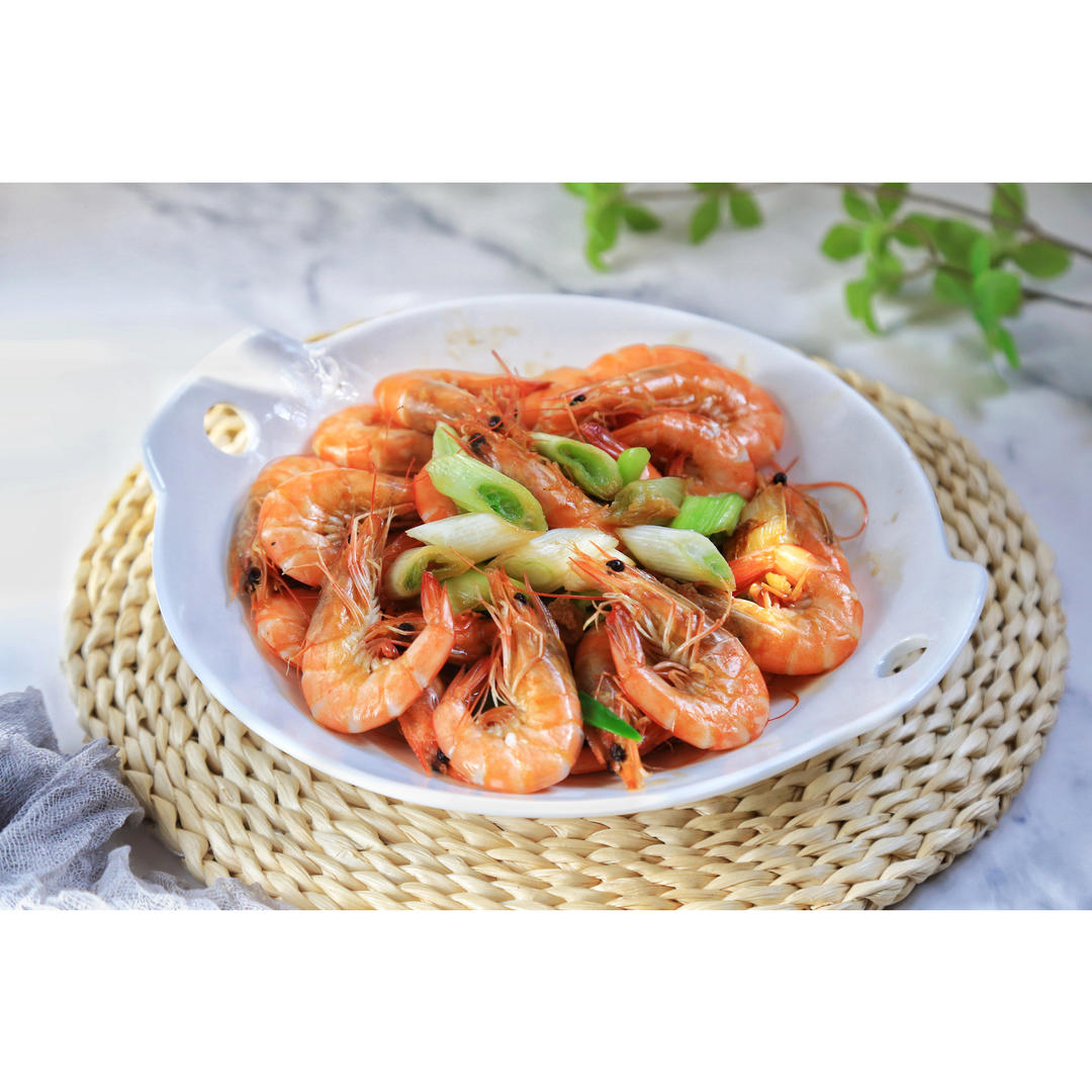 吮指回味少盐油焖大虾