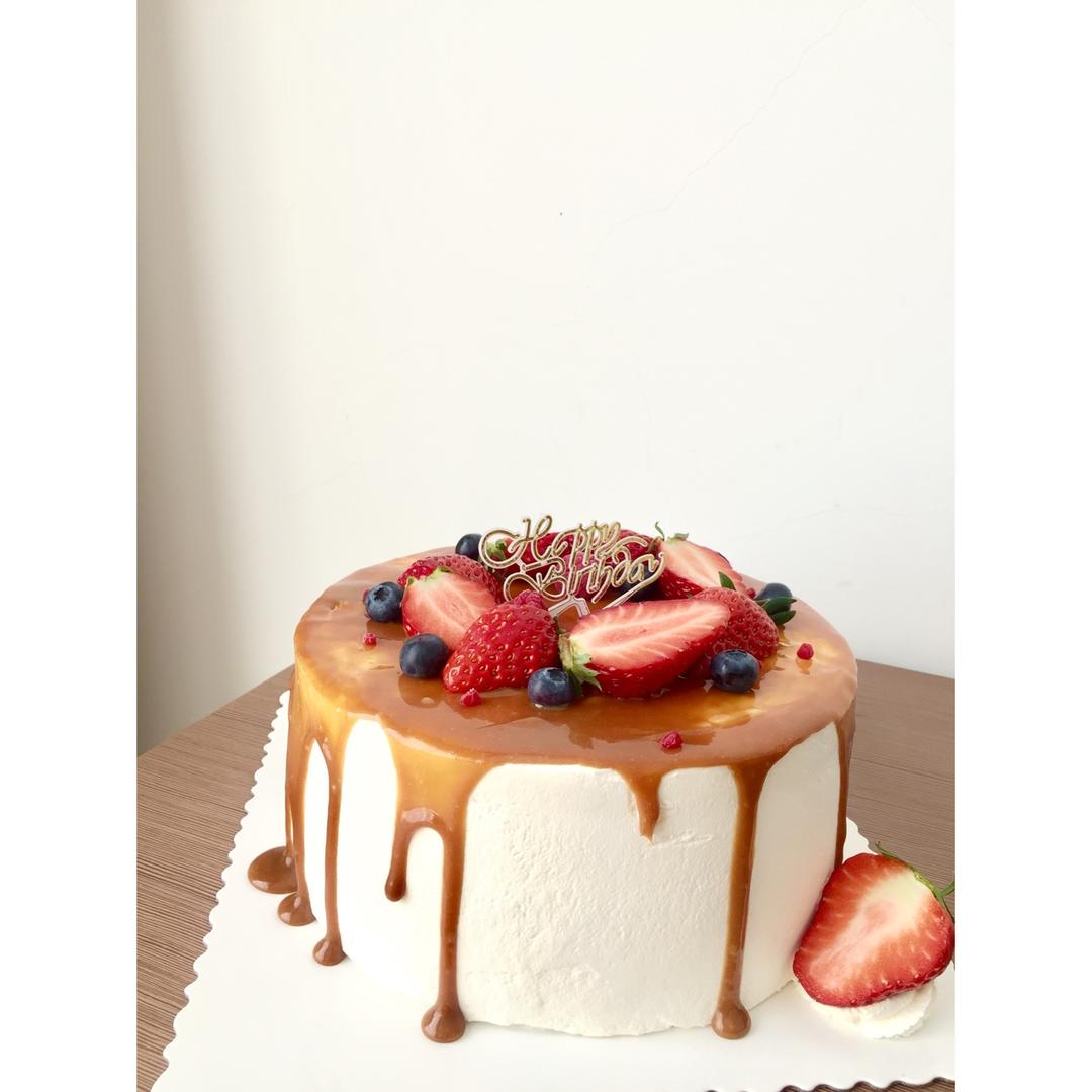 鲜奶蛋糕的各种简单装饰