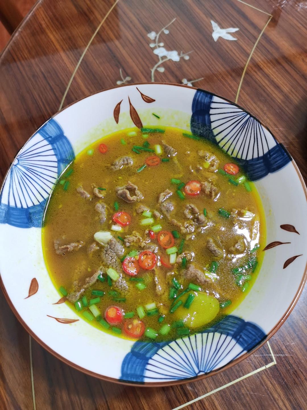 酸汤肥牛 酸辣爽口