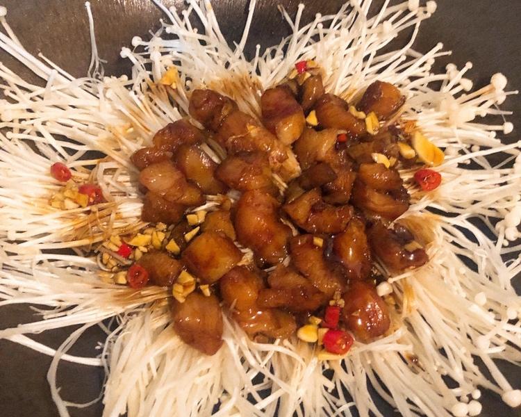 『金针菇焖鸡胸肉』超好吃的鸡胸肉吃法～减脂健身减肥