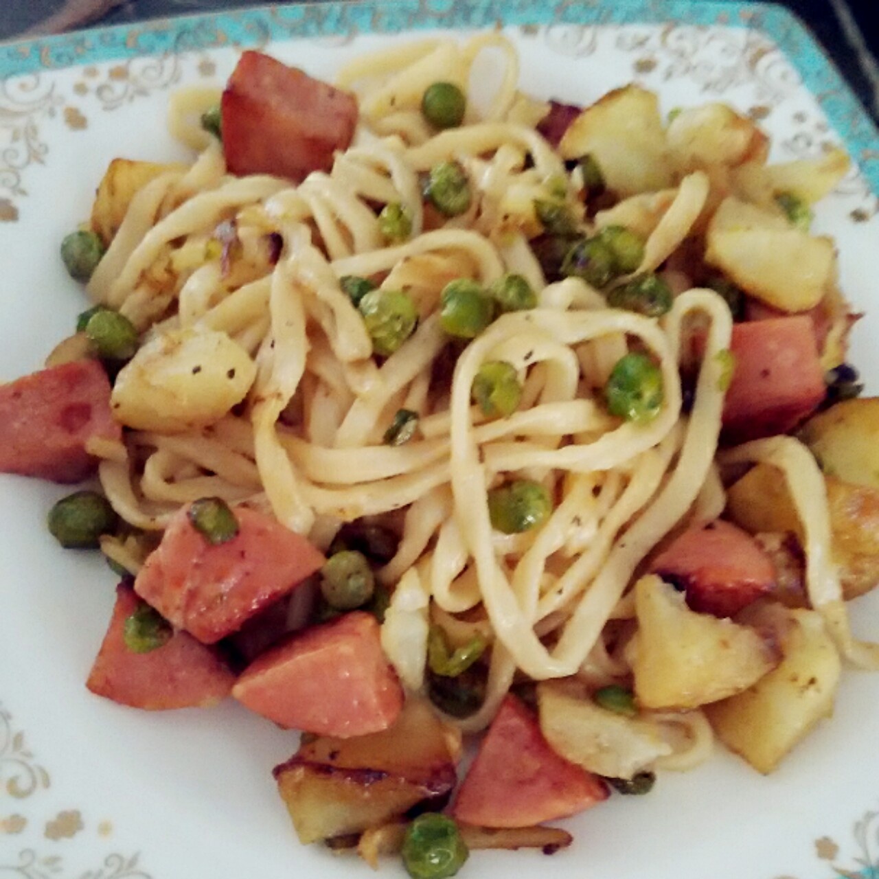土豆焖面