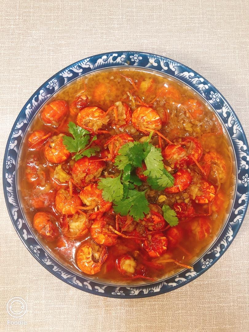 金汤蒜蓉小龙虾