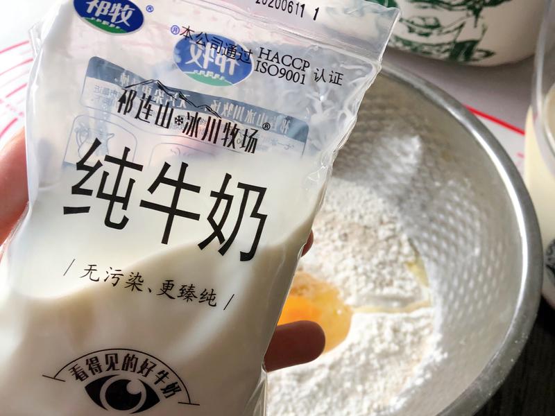 纯奶手撕吐司的做法 步骤1