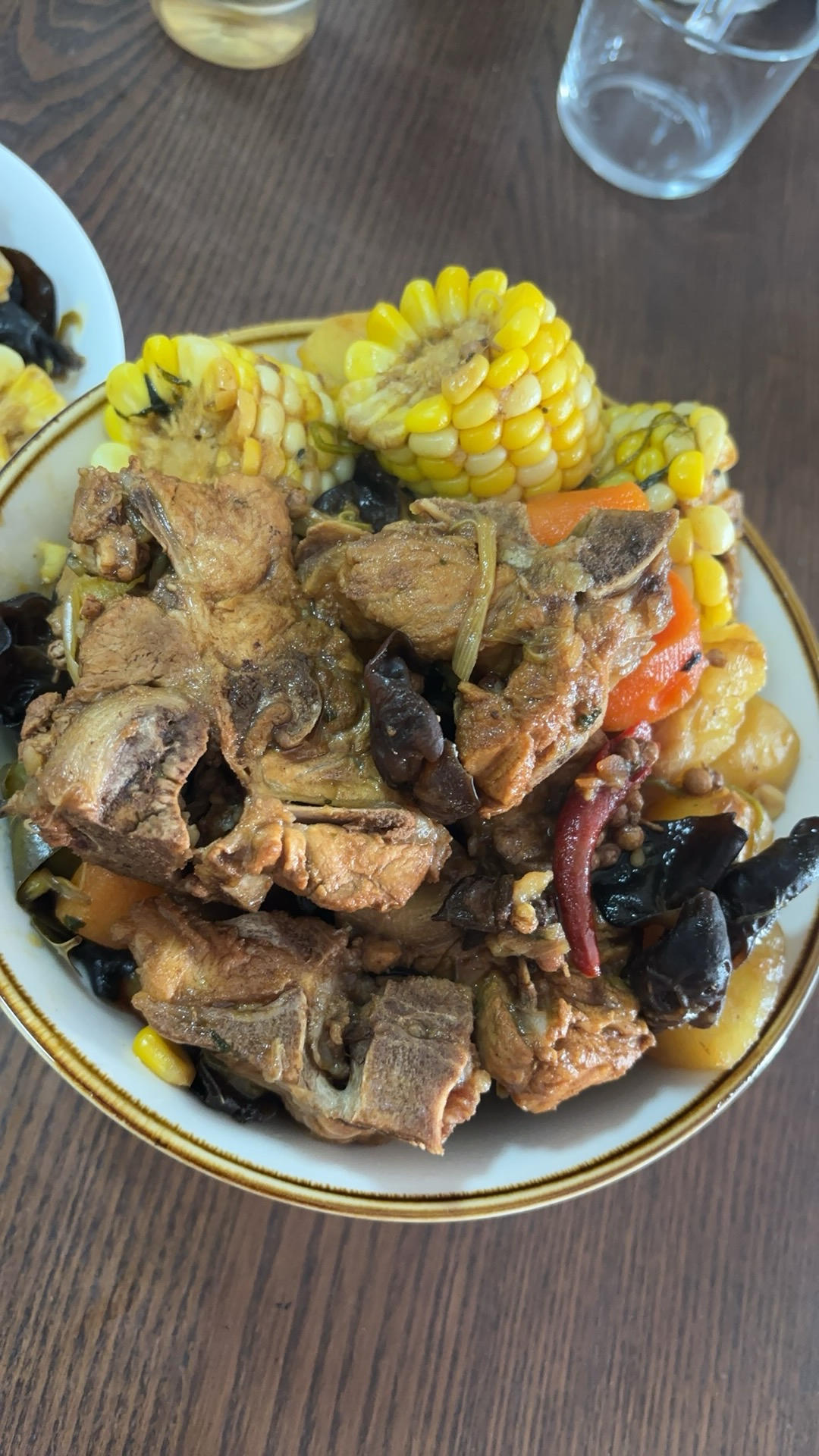 红烧猪蹄子 简单版本