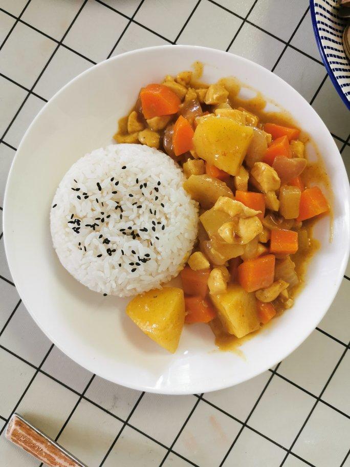 零失败日式咖喱鸡肉饭！！最正宗日本家庭做法！简单又好吃！
