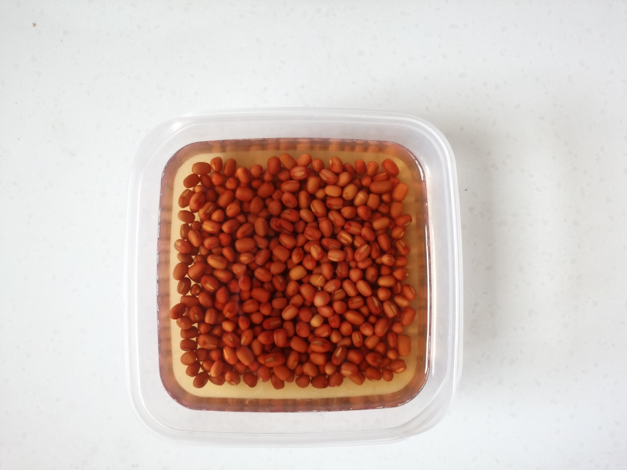 红豆椰奶西米露（附红豆快速开花、西米懒人煮法）的做法 步骤2