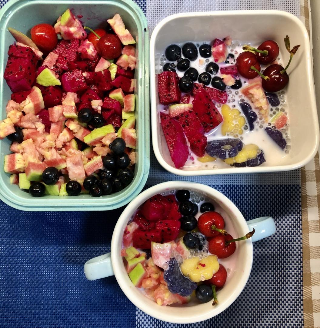 芋圆芒果椰汁西米露