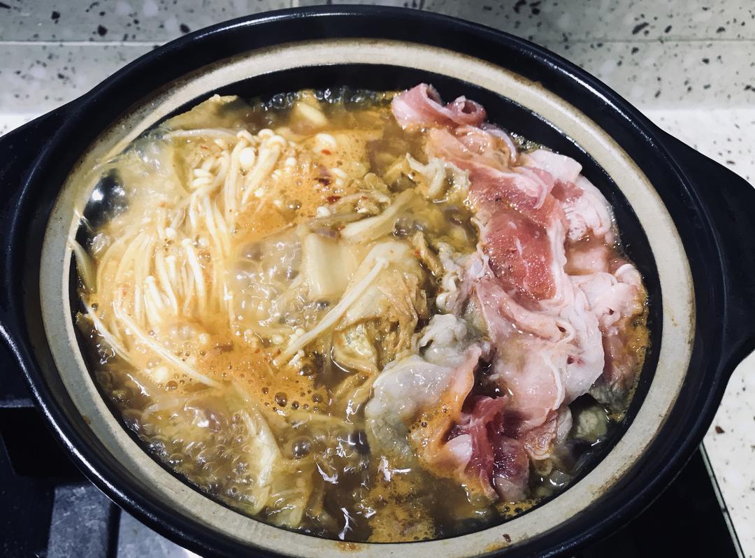 泡菜肥牛锅