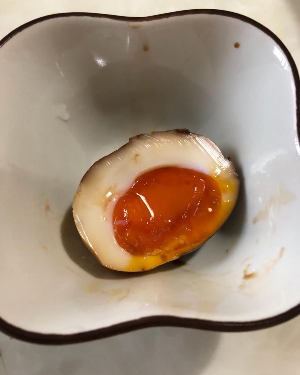 五香溏心卤蛋