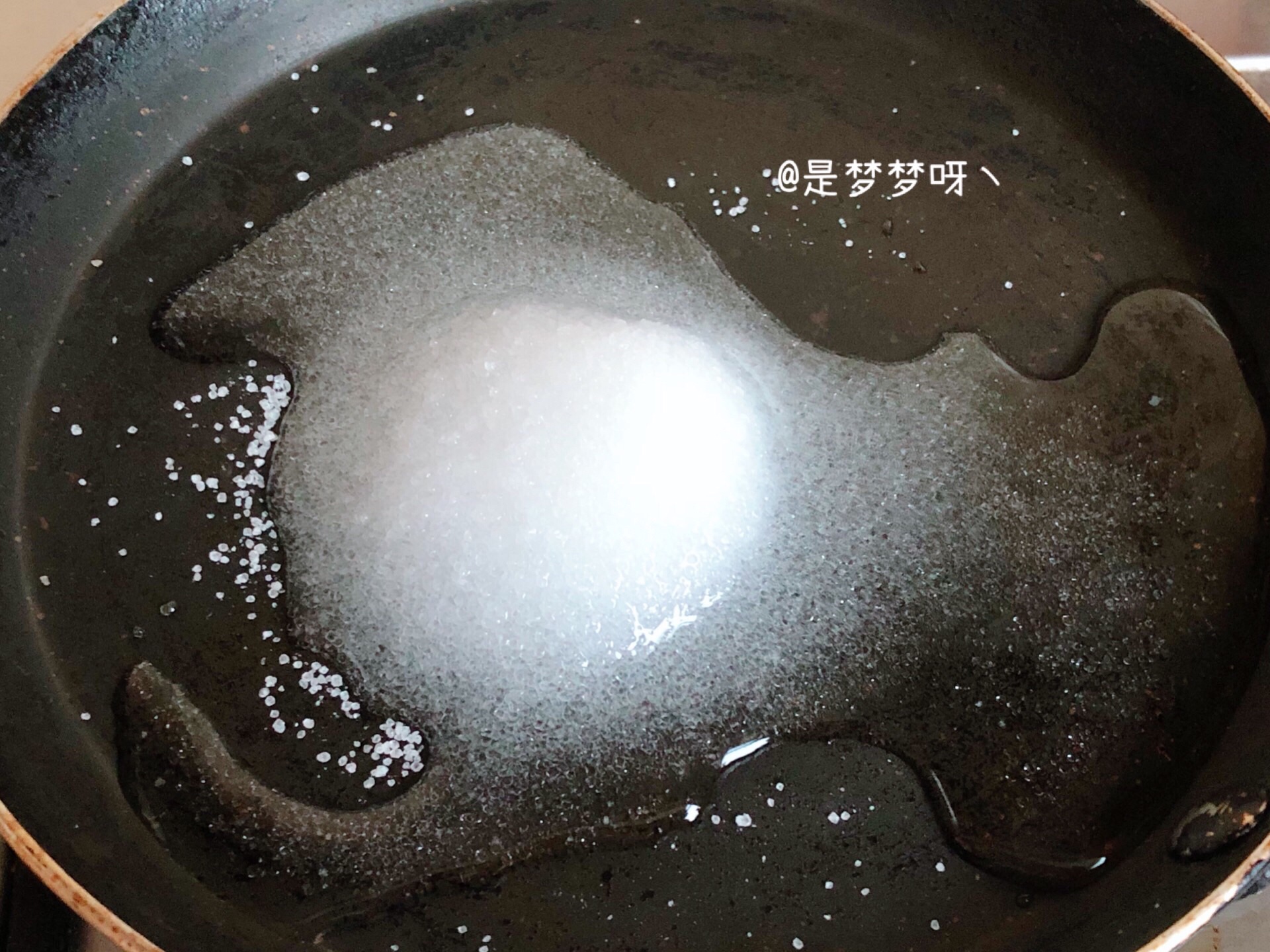 免烤箱㊙️细嫩爽滑🍮焦糖布丁杯丨摩飞极速蒸炖锅食谱的做法 步骤4