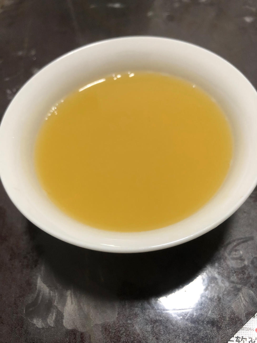 鲜榨苹果汁（不变色酸酸甜甜贼啦好喝）