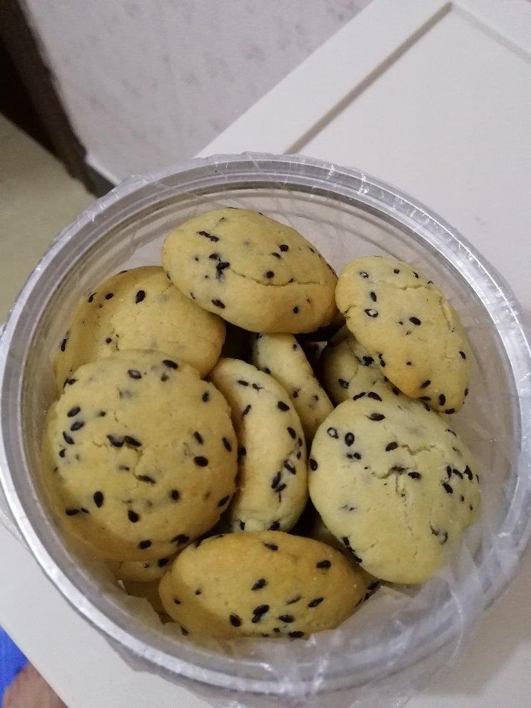 黑芝麻小酥饼