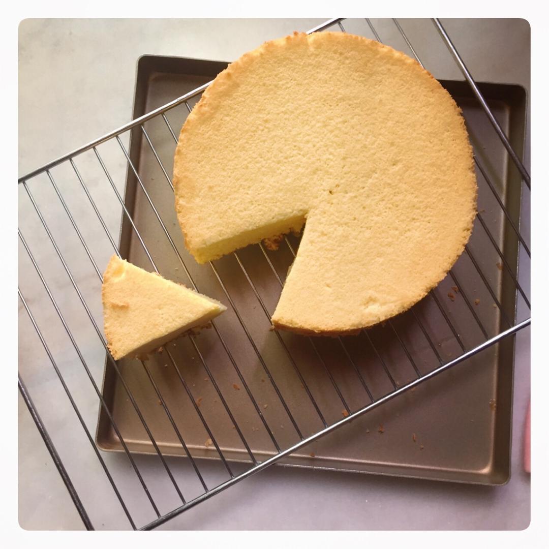 烤箱做蛋糕（戚风蛋糕的做法）