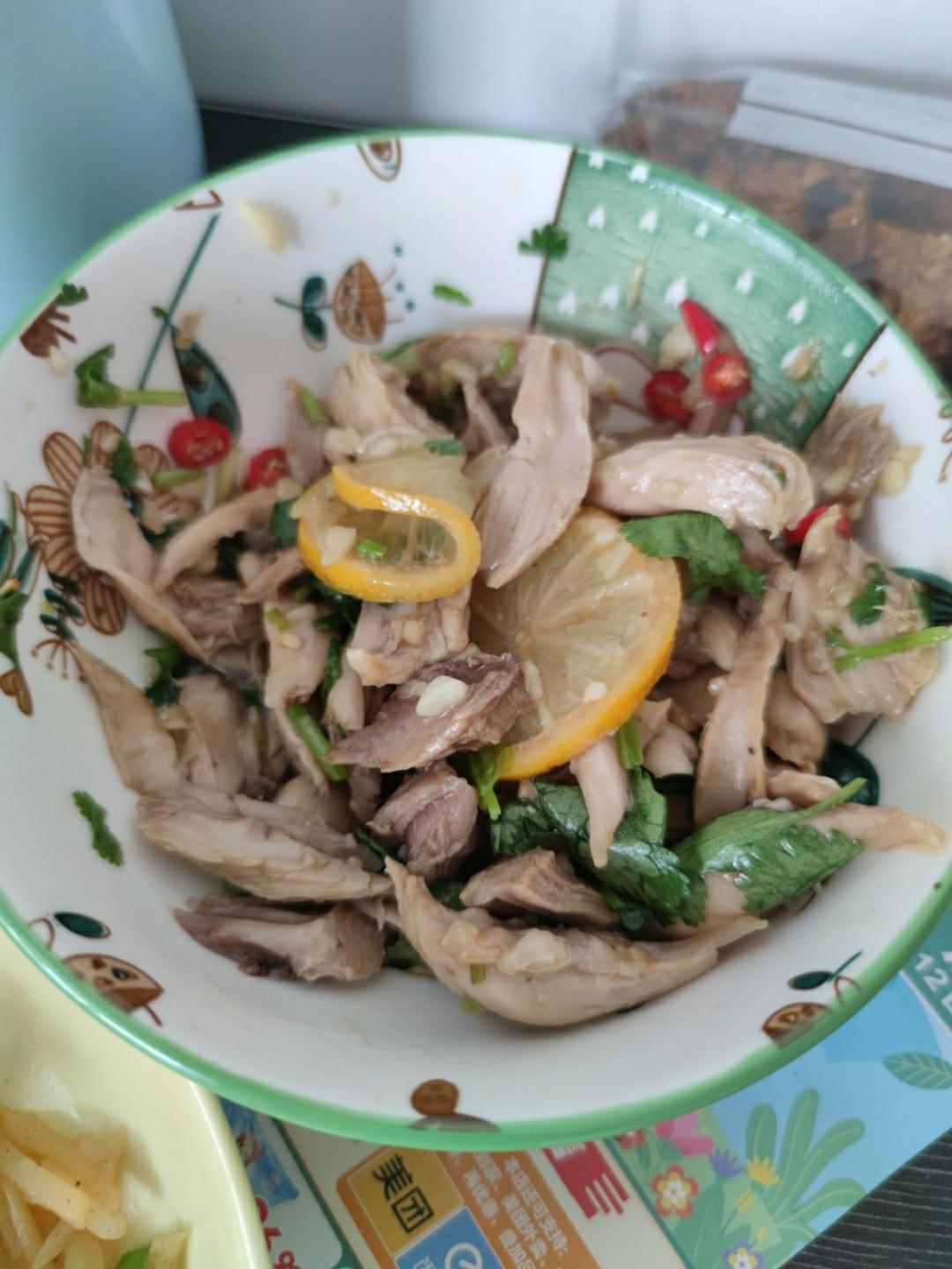 柠檬手撕鸡，酸爽过瘾，专治夏天没胃口！