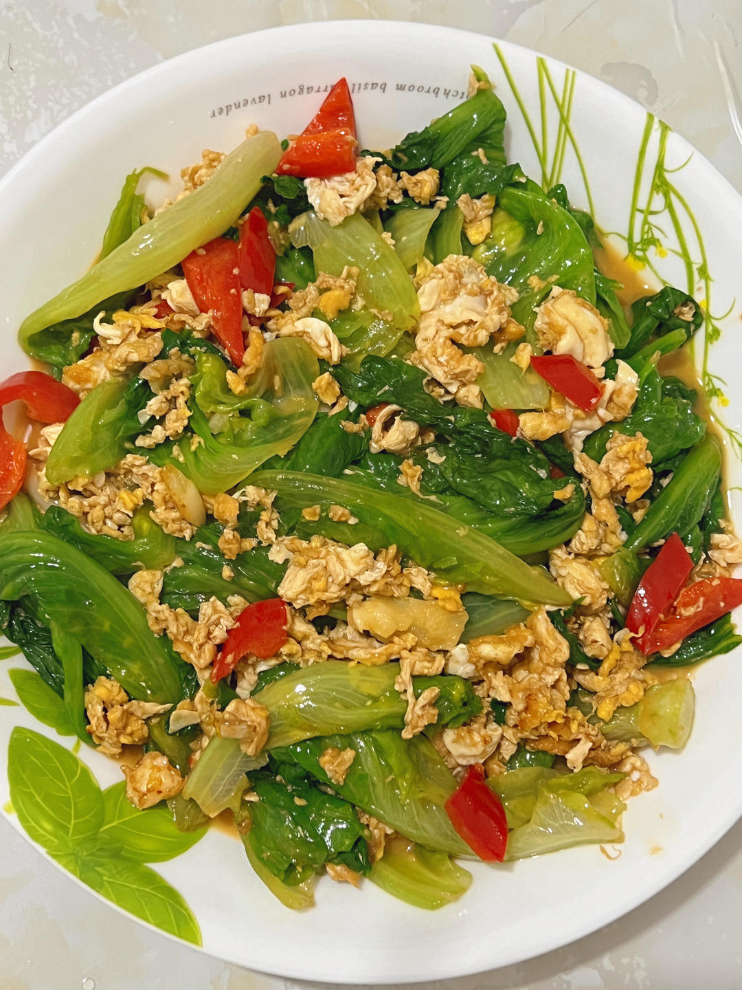 生菜炒鸡蛋很下饭🌶️
