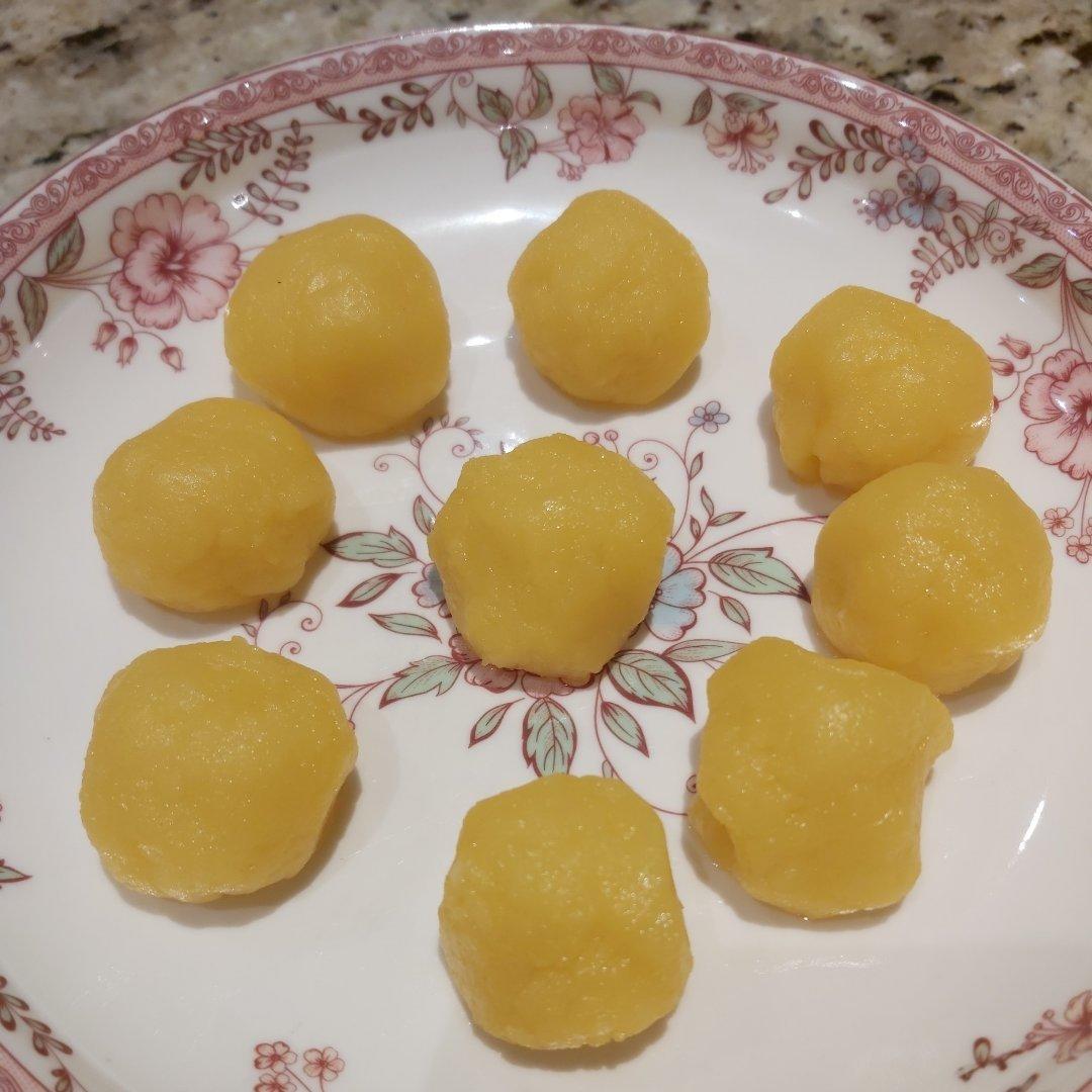 奶黄小餐包-一次发酵超好吃（附快手奶黄馅制作方法）