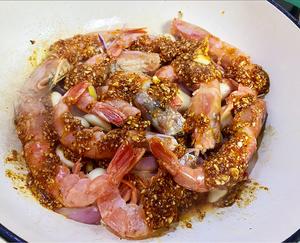 蒜蓉焗阿根廷红虾的做法 步骤4