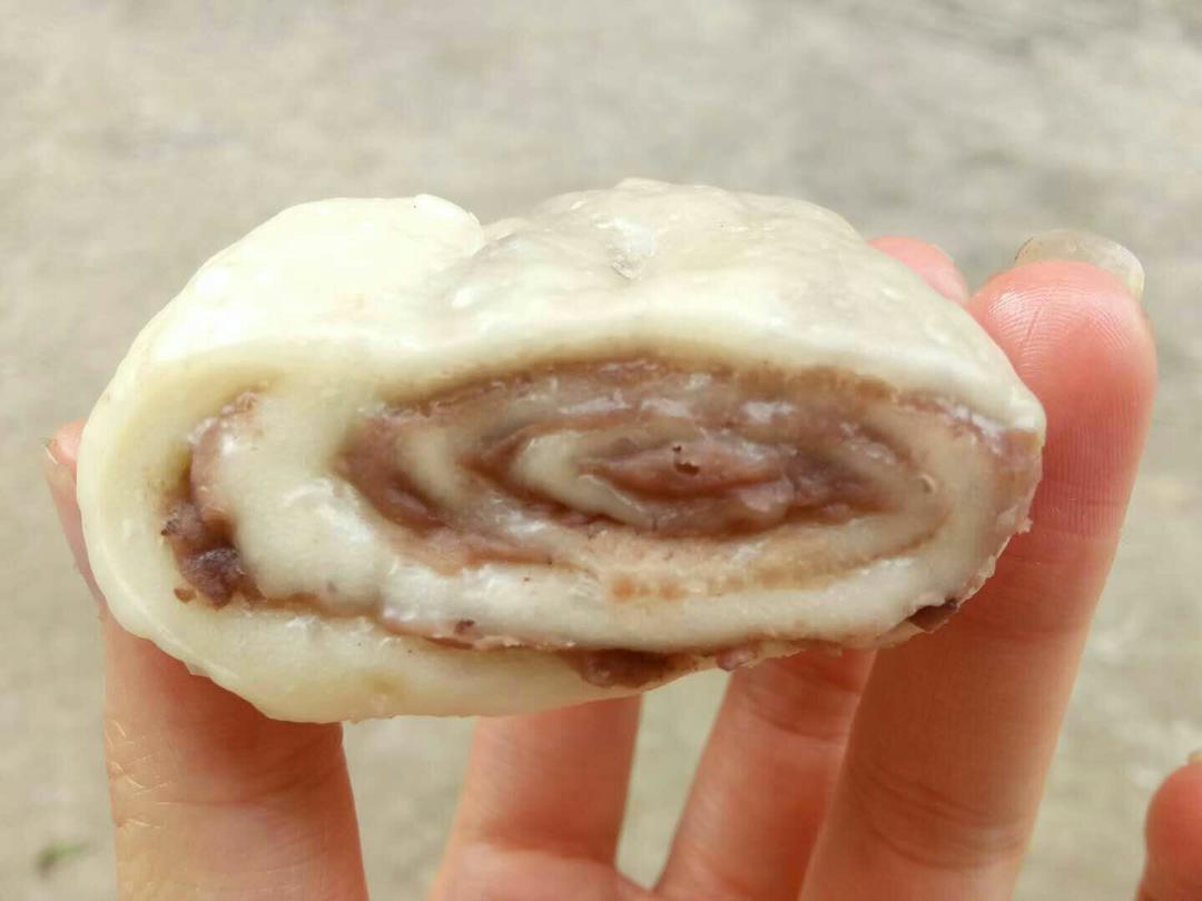 必须连吃两个的豆沙卷 面包机加自发粉的懒人做法