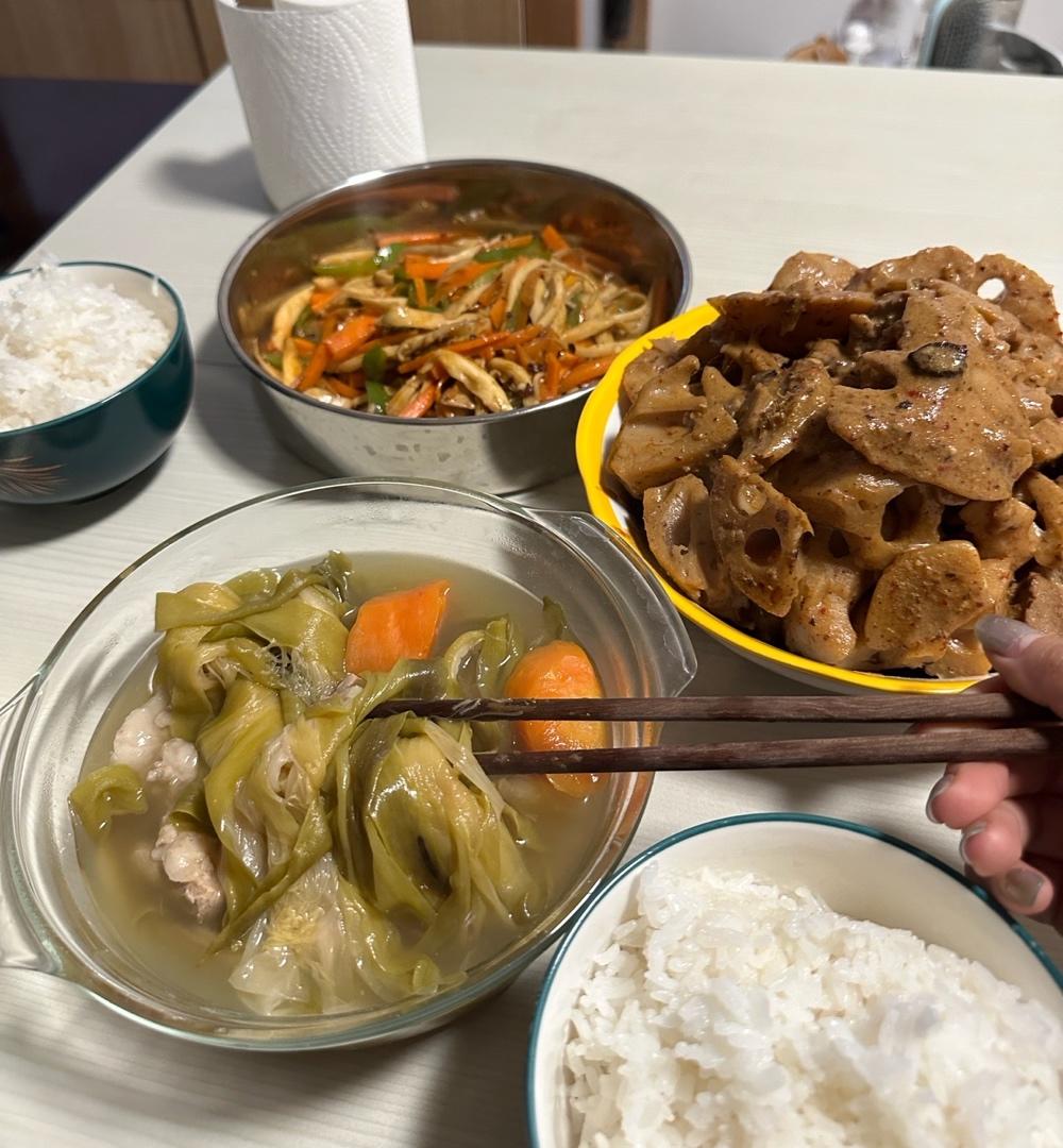 南乳焖五花肉莲藕