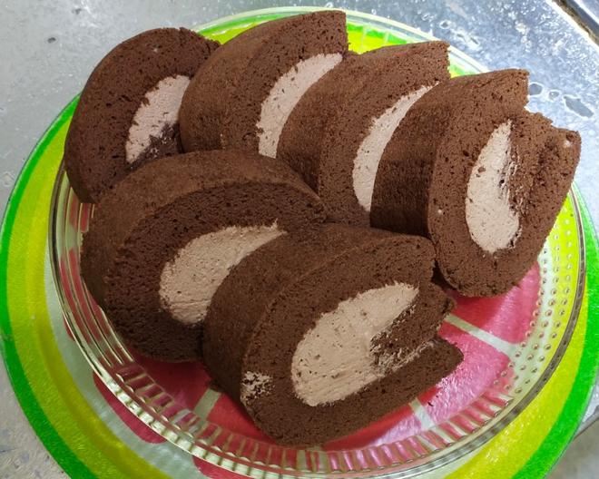 初学者毛巾面巧克力奶油卷蛋糕（可可粉，香草精）的做法