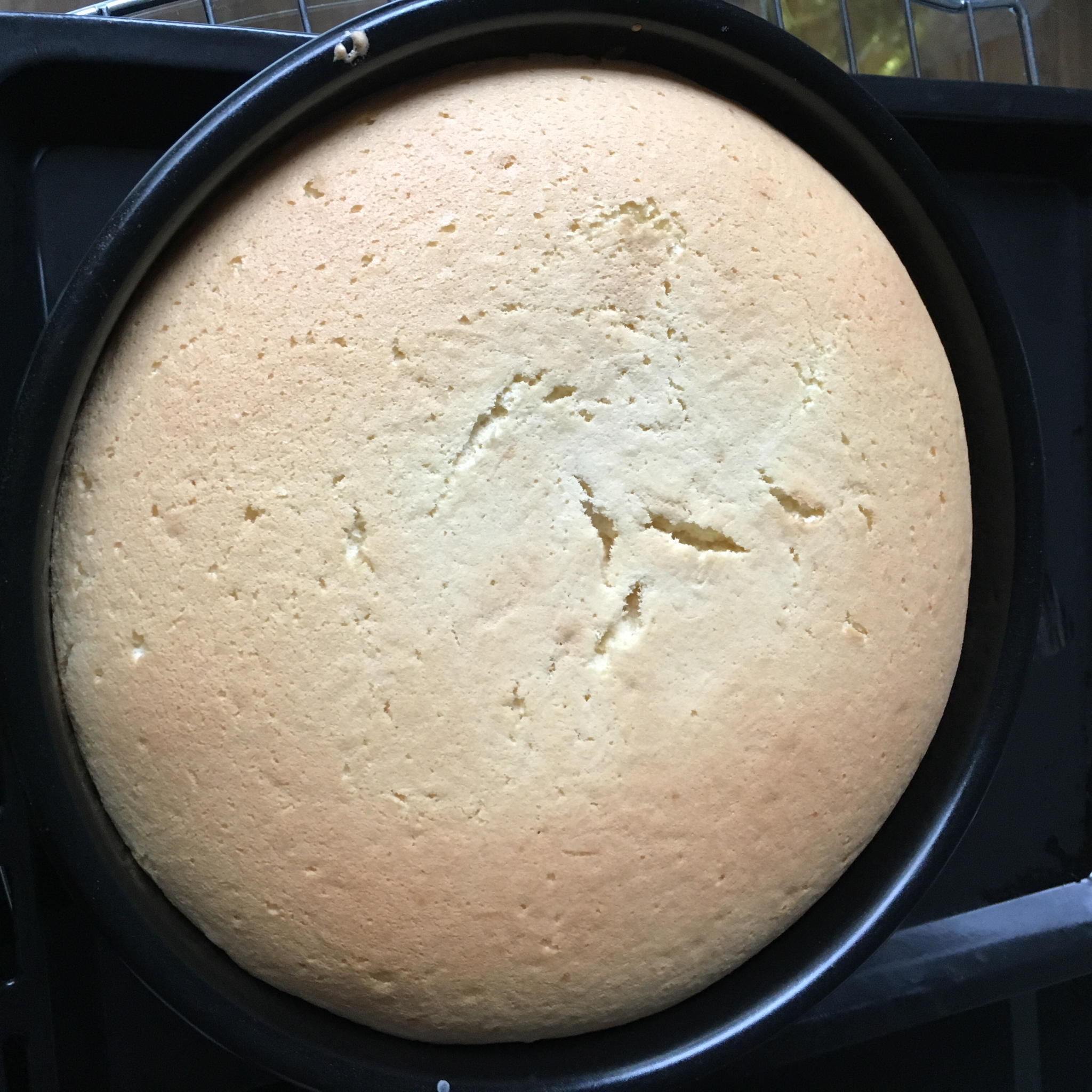 烤箱做蛋糕（戚风蛋糕的做法）