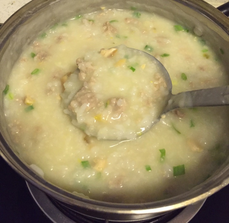 rabbit_52做的皮蛋瘦肉粥