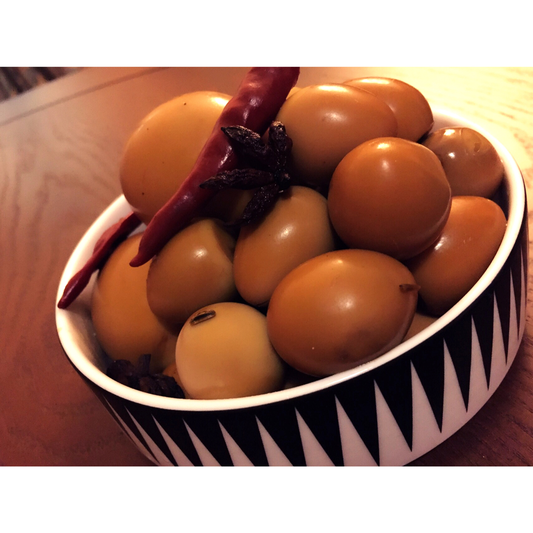 卤蛋